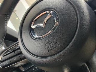 Mazda 3 Alcantara | Elek. stoelen | Keyless | Bose - afbeelding nr 24