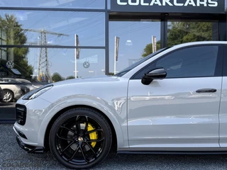 Porsche Cayenne Porsche Cayenne 3.0 e-Hybrid Coupé|Sportdesign|luchtvering - afbeelding nr 42