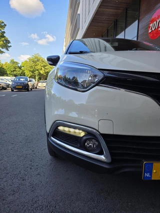 Renault Captur Renault Captur 0.9 TCe 2016 Limited AIRCO/NAVI/PDC/SCHADE - afbeelding nr 20