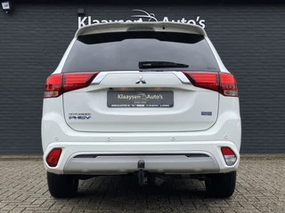 Mitsubishi Outlander Mitsubishi Outlander 2.4 PHEV Instyle 225 pk 4WD AUT. | 1e eigenaar | dealer onderhouden | leder interieur | trekhaak | navigatie - afbeelding nr 6