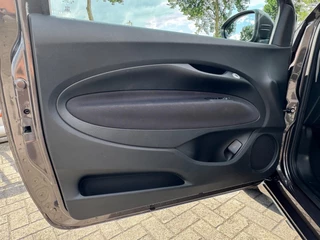Fiat 500 Fiat 500 Action 24 kWh PARKEERSENSOREN / CARPLAY / CRUISE CONTROL / ECC / STOELVERWARMING / WEING KM'S - afbeelding nr 9