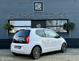 Volkswagen up! Volkswagen Up! 1.0 | Leer | Pano Dak | Cruise | Stoelverwarming - afbeelding nr 4