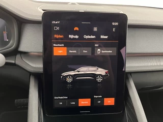 Polestar 2 Polestar 2 Long Range Dual Motor Launch Edition 78kWh [ 3-Fase ] (INCL-BTW) *PANO | NAVI-FULLMAP | HARMAN/KARDON-AUDIO | FULL-LED | KEYLESS | TOPVIEW | LANE-ASSIST | DIGI-COCKPIT | CARPLAY | DAB+ | HEATED-COMFORTSEATS | ECC | MEMORY-PACK | PDC | 20''ALU* - afbeelding nr 15