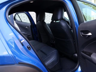 Lexus UX - afbeelding nr 13