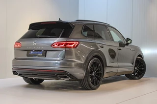 Volkswagen Touareg Volkswagen Touareg 3.0 TDI R-Line LUCHT | HUD | PANO | - afbeelding nr 2