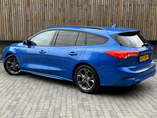 Ford Focus Ford Focus Wagon 1.0 EcoBoost Hybrid ST Line | Navigatiesysteem | Stoelverwarming | Stuurverwarming | LED verlichting | Apple CarPlay | Achteruitrijcamera | Inparkeerhulp | Parkeersensoren voor en achter - afbeelding nr 25