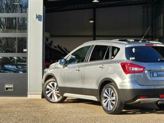 Suzuki S-Cross Suzuki S-Cross 1.4 Boosterjet High Executive |Pano|Leer|Navi - afbeelding nr 8