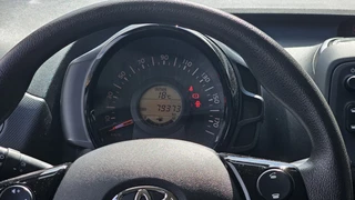 Toyota Aygo Toyota Aygo 1.0 x-fun NLauto - afbeelding nr 13