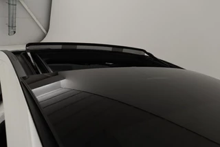 Mercedes-Benz A-Klasse Mercedes-Benz A-klasse 250e AMG Night | Panoramadak | Adaptive cruise |  Carplay | Stoelverwarming | Camera | Leder/Alcantara | Full LED | Sfeerverlichting | Navigatie - afbeelding nr 10