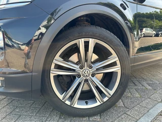 Volkswagen T-Roc Volkswagen T-Roc 1.0 TSI Style Trekhaak 18'' LM velgen PDC V+A - afbeelding nr 23