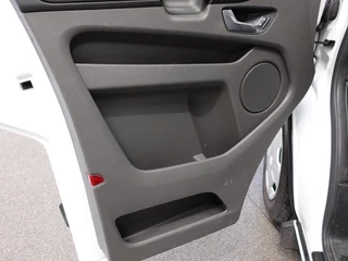 Ford Transit Custom Ford Transit Custom 131pk Automaat L2H1 Trend Trekhaak Cruise control Achterklep Airco Euro6 - afbeelding nr 11
