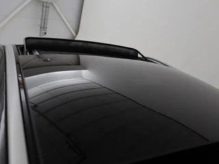 Kia Ceed Kia Ceed 1.6 GDI PHEV ExecutiveLine | Panoramadak |  Stoelventilatie | Trekhaak | Leder | Camera | Adaptive cruise | Keyless | Full LED | Stuur & achterbankverwarming | Carplay | Navigatie - afbeelding nr 26