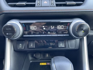 Toyota RAV4 Toyota RAV4 2.5 Hybrid AWD Adventure | JBL | Navi | 360 Camera | Sensoren v/ - afbeelding nr 23