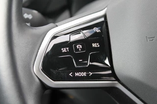 Volkswagen ID.4 Volkswagen ID.4 First 77 kWh - SOH 94% - CruiseControl - Parkeercamera - afbeelding nr 16