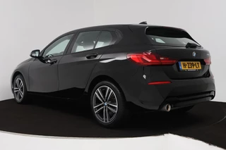 BMW 1 Serie BMW 1-serie 118i High Executive Edition (PARKEERSENSOREN, STOELVERWARMING, CRUISE CONTROL, LEDEREN STOELEN, DEALER ONDERHOUDEN) - afbeelding nr 5