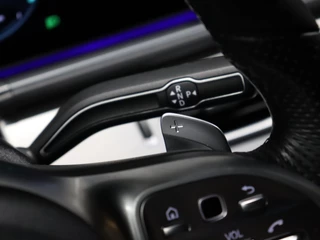 Mercedes-Benz GLE Mercedes-Benz GLE 350 e 4MATIC AMG [APPLE CARPLAY, AIRMATIC, CAMERA + TOP VIEUW, ADAPTIVE CRUISE CONTROL, DIGITAL DASH, SFEERVERLICHTING, STOELVERWARMING, ELEKTRISCHE STOELEN, FLIPPERS, TREKHAAK, NAVIGATIE, NIEUWSTAAT] - afbeelding nr 16