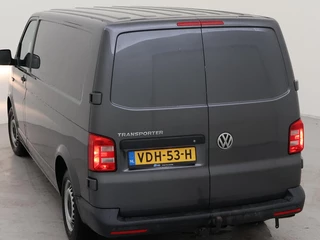 Volkswagen Transporter Volkswagen Transporter 150pk automaat L2 Comfortline Executive + Trekhaak Navigatie Apple Carplay Sortimo inbouw Euro6 2-zits - afbeelding nr 5