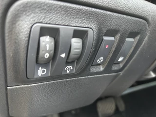 Renault Megane E-Tech Renault Megane E-Tech Estate 1.6 Plug-In Hybrid 160 R.S. Line | Stuur en Stoel Verwarming | Parkeer Assist | Head Up Display - afbeelding nr 20