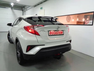 Toyota C-HR Toyota C-HR 1.2 Executive/ Camera/ Navi/ Led/ 18''/ Leder/ PDC - afbeelding nr 4