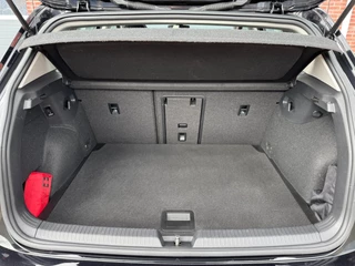Volkswagen Golf Volkswagen GOLF 1.5 TSI 150PK IQ LED ACC Pano Carplay Navi - afbeelding nr 15