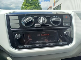 Volkswagen up! Volkswagen up! Up 1.0 BMT Beats Airco LMV Audio Electr. pakket - afbeelding nr 16