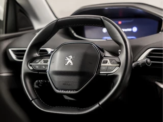 Peugeot 5008 Automaat (APPLE CARPLAY, STOELVERWARMING, LEDER, GROOT NAVI, 360 CAMERA, KEYLESS, SPORTSTOELEN, GETINT GLAS, CRUISE, NIEUWE APK, NIEUWSTAAT) - afbeelding nr 19