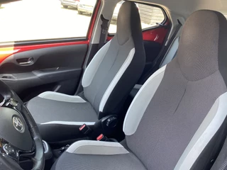 Toyota Aygo Toyota Aygo 1.0 VVT-i x-play Lm.Velgen.Camera.Airco.Electr.pakket.Apple carplay - afbeelding nr 20
