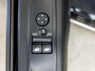 Peugeot Expert Peugeot Expert 2.0 BlueHDI 145PK L3 Automaat Airco Navigatie Trekhaak Cruise Control - afbeelding nr 16