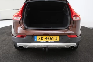 Volvo V40 Volvo V40 Cross Country 2.0 T4 Momentum | Automaat | Stoelverwarming |  Trekhaak | Camera | Full LED | Navigatie | Achterbankverwarming | Climate control - afbeelding nr 11