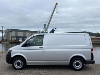 Volkswagen Transporter Volkswagen Transporter 2.0 TDI 114pk Trekhaak/Cruise/Airco/Radio/Bluetooth/APK:07-2026 - afbeelding nr 3