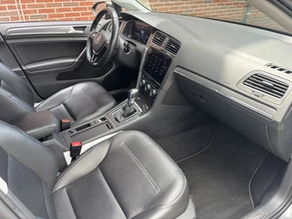 Volkswagen e-Golf Volkswagen e-Golf E-Golf Full-option leer/Apple-carplay/Navi/premium audio/dodehoe - afbeelding nr 21