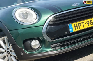 MINI Clubman Mini 2.0 Cooper D Chili | British Racing Green | Schuif-/Kanteldak/NAV/Cruise/LED/Stoelverwarming - Topstaat!