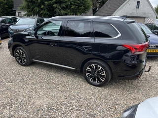 Mitsubishi Outlander Mitsubishi Outlander 2.0 PHEV Executive Edition,2de eigenaar - afbeelding nr 18