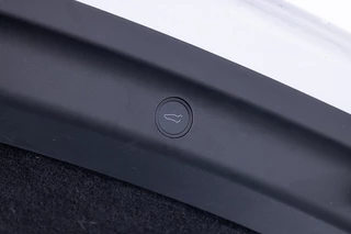 Tesla Model Y - afbeelding nr 16