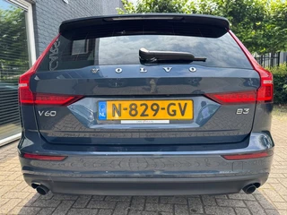 Volvo V60 Volvo V60 2.0 B3 Autom.Momentum Advantage + Camera + Stuurverw. + Lmv 10/2021! - afbeelding nr 5