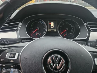 Volkswagen Passat Volkswagen Passat Variant 1.4 TSI GTE Highline Pano Led - afbeelding nr 8