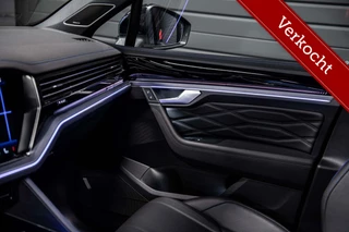 Volkswagen Touareg Volkswagen Touareg R 3.0 TSi eHybrid 4MOTION | Alle opties | Panodak | Dynaudio | Massage | Nachtzicht | Trekhaak | 22 inch | - afbeelding nr 45