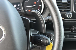 Opel Vivaro Opel Vivaro 2.0 CDTI L2H1 144 Pk Automaat Airco Cruise Trekhaak - afbeelding nr 19
