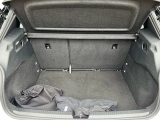 Volkswagen ID.3 Volkswagen ID.3 Life 58 kWh | Trekhaak | DAB | Clima | ACC - afbeelding nr 30