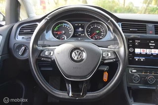 Volkswagen e-Golf Volkswagen e-Golf 35.8 kWh met Warmtepomp ! achteruitrijcamera - afbeelding nr 17