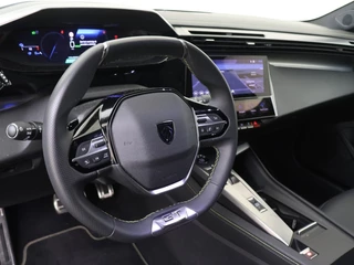 Peugeot 308 Peugeot 308 SW 1.6 Plug-in Hybrid 225 GT | Leder | Stoelmassage | 360° Camera - afbeelding nr 12