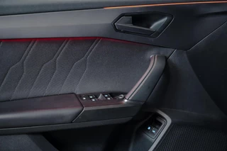 CUPRA Leon Sportstourer CUPRA Leon Sportstourer 1.4 e-Hybrid VZ Performance Pano|ACC|Stoelverwarming|245PK - afbeelding nr 17