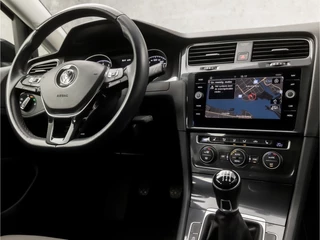 Volkswagen Golf (APPLE CARPLAY, GROOT NAVI, CLIMATE, STOELVERWARMING, DYNAMISCHE KNIPPERLICHTEN, ALCANTARA SPORTSTOELEN, ADAPTIVE CRUISE, PARKEERSENSOREN, LM VELGEN, NIEUWSTAAT) - afbeelding nr 7