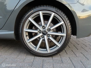 Audi A3 Audi A3 Sportback 1.4 e-tron Ambition Sport/virtueel/PDC V-A/18