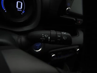 Mazda 2 Hybrid Mazda 2 Hybrid 1.5 Select automaat : dealer onderhouden - afbeelding nr 27
