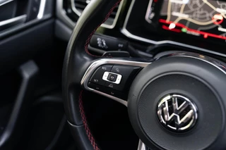 Volkswagen Polo Volkswagen Polo 2.0 TSI GTI Pano DSG Beats ACC Stoelverw - afbeelding nr 12