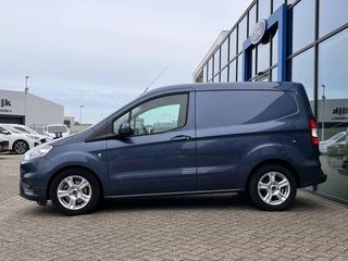 Ford Transit Courier Ford Transit Courier 1.5 TDCI Limited Camera Climate Navi Cruise Stoelverwarming Voorruitverwarming 16