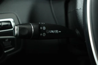 Mercedes-Benz C-Klasse Mercedes-Benz C-klasse 180 AMG | Panoramadak | Leder | Head-Up |  Full LED | Navigatie | Park Assist | Cruise control | Climate control | Bluetooth - afbeelding nr 10