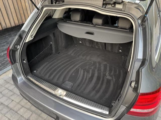 Mercedes-Benz C-Klasse Mercedes C-klasse Estate 180 Business Automaat Navigatiesysteem | Trekhaak | LED verlichting | Climate control | Cruise control | Getint glas | 17 inch lichtmetalen velgen | Achteruitrijcamera | Parkeersensoren voor achter - afbeelding nr 42