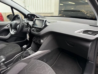 Peugeot 2008 Peugeot 2008 1.2 PureTech Blue Lion - afbeelding nr 31